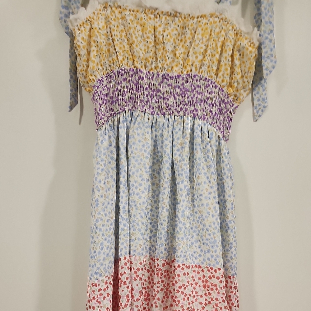 Stellah Floral Smocked Dress in Yellow and White - Picture 6 of 7